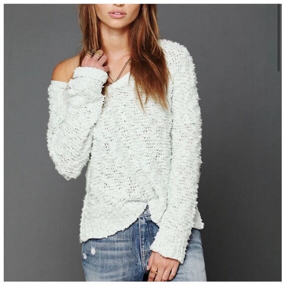 Free People mint green song bird textured oversized boucle sweater size small - Picture 2 of 13
